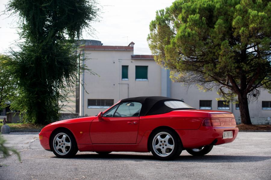  Porsche 968 Cabriolet 1991 года  (фото 15 из 15)
